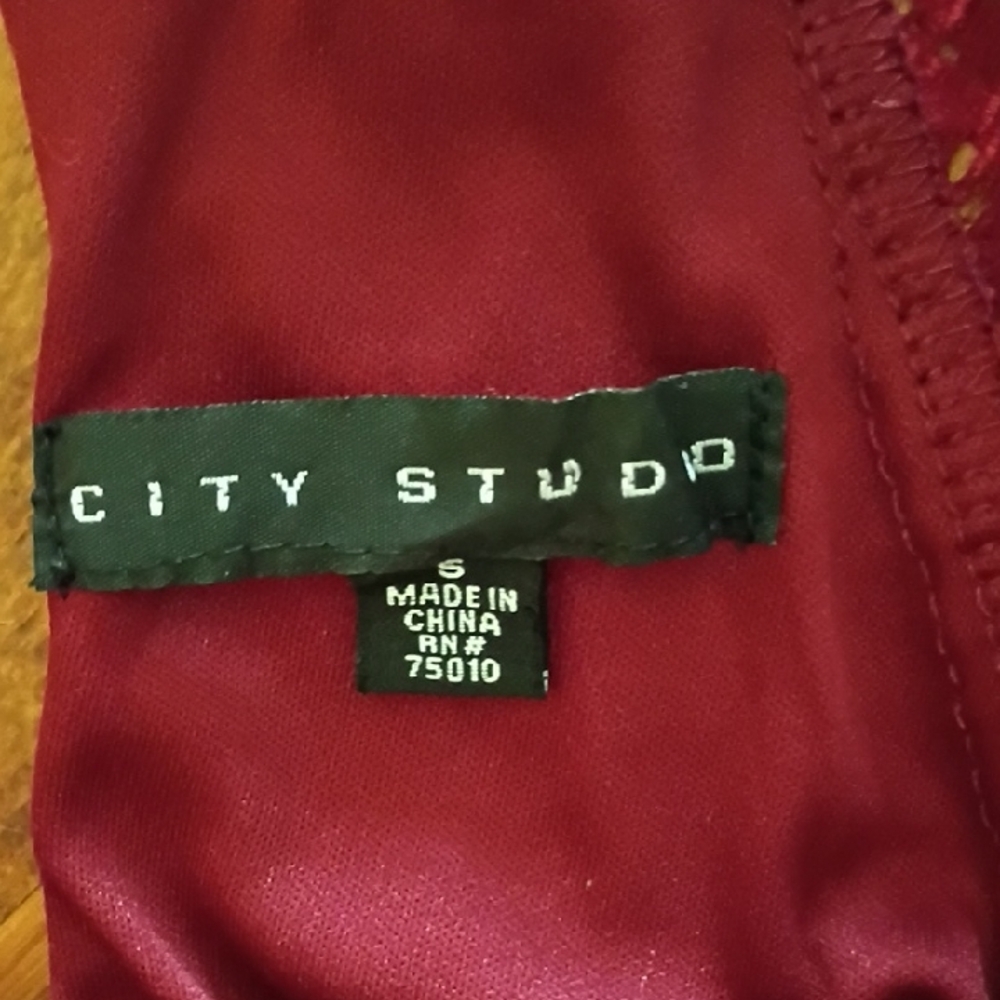 Burgundy Sheen  Lace Dress By City Studio. Great Boho Vibes. Size Small. - Picture 2 of 15